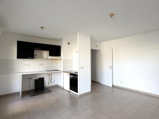 APPARTEMENT T2 DE 41.48M2 13015 MARSEILLE
