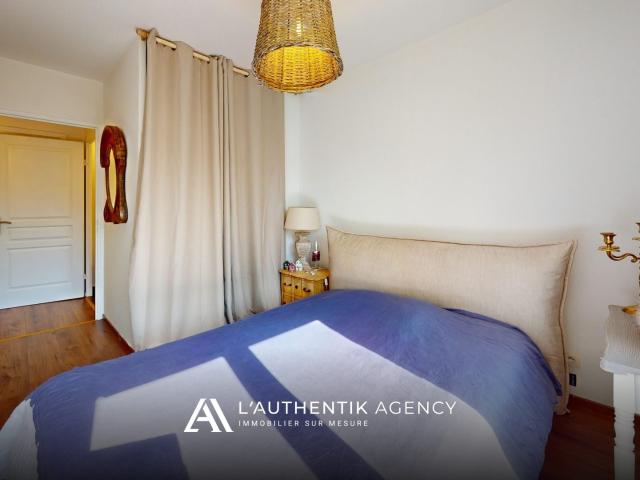 Appartement T2 de 47m2, terrasse, garage 46m² Strasbourg