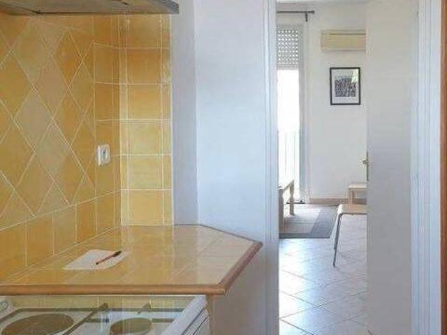 Appartement T2 de 45 m² au charme contemporain – Arles, Centre Ville 568€/mois