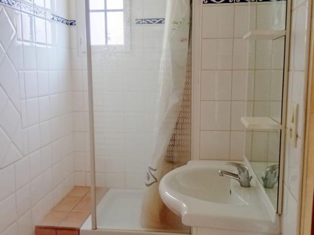 Appartement T2 de 45 m² situé à Pamiers, dans un quartier calme au sein d’un immeuble sécurisé