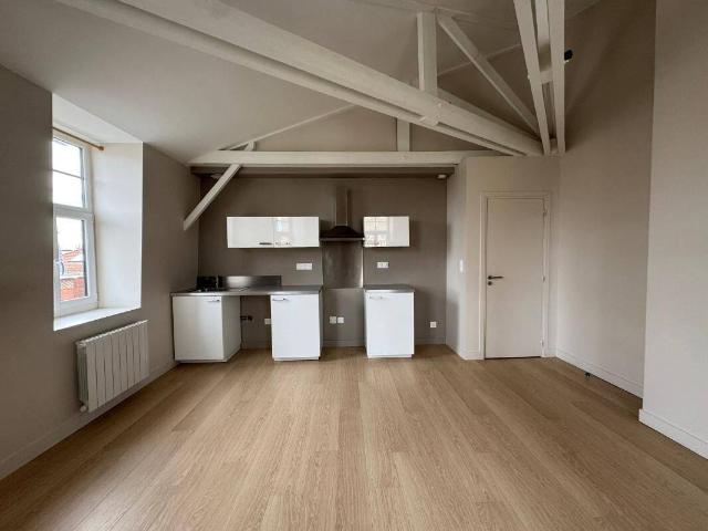 APPARTEMENT T2 DE 46,93M² 661,66 euros/mois C.C