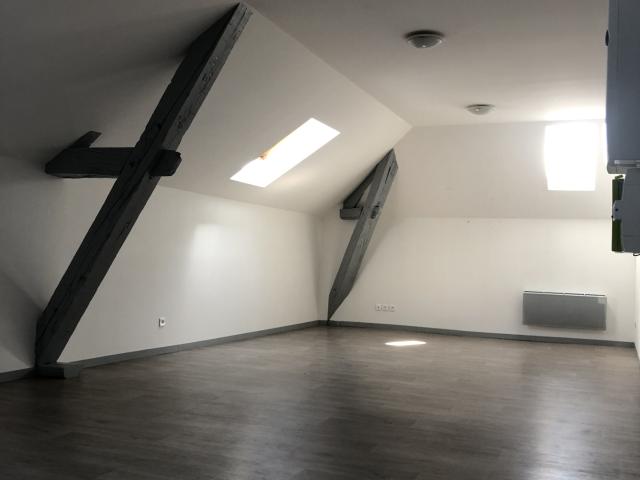 Appartement T2 de 50,81 m2 LA ROCHE CHALAIS 24 DISPONIBLE DE SUITE