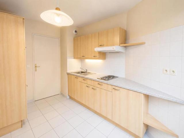APPARTEMENT T2 DE 50m2 RESIDENCE RECENTE SAXE GAMBETTA