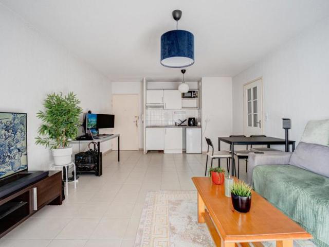 Appartement T2 de 51 m² à Montaudran avec un parking