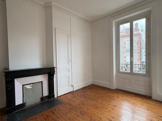 APPARTEMENT T2 DE 60.80 M2 BALCON / LE SOLEIL