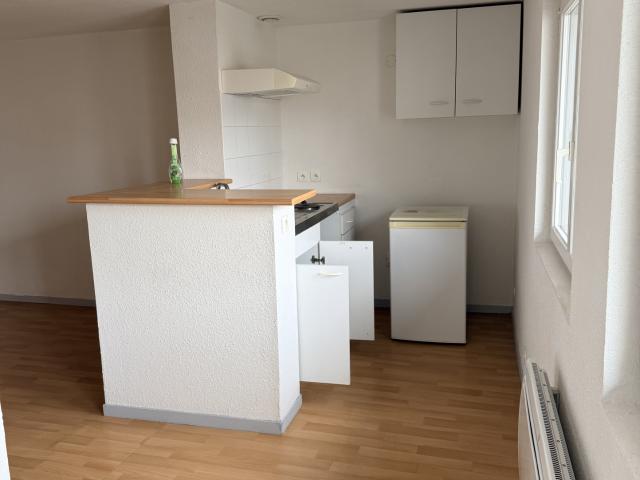 APPARTEMENT T2 DISPONIBLE DE SUITE