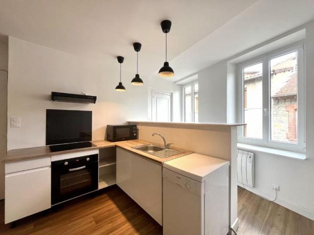 APPARTEMENT T2 DUPLEX A LOUER A BOEN SUR LIGNON