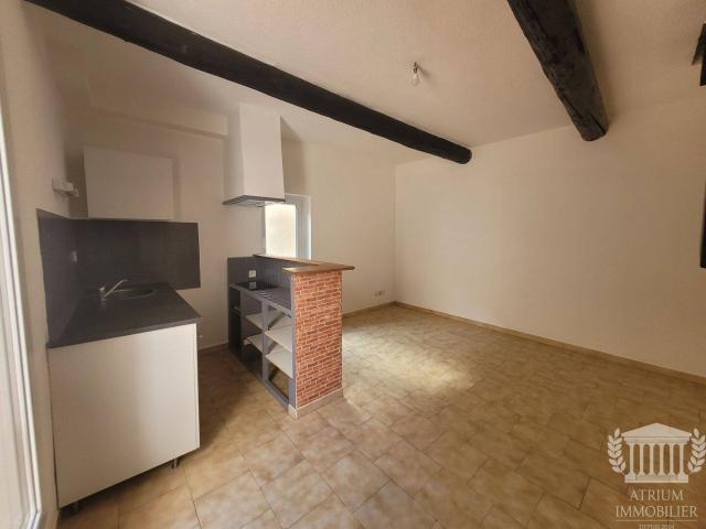 Appartement T2 Duplex avec Terrasse Centre Village de Manduel