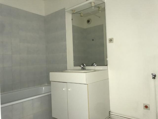Appartement T2 en location à RAMONVILLE ST AGNE
