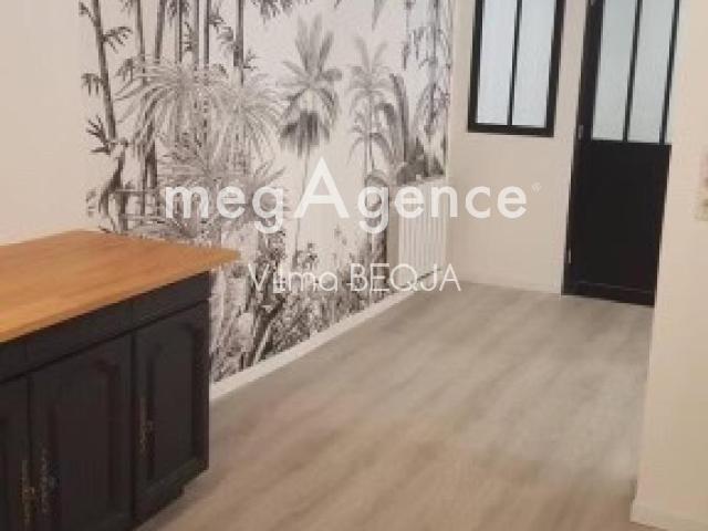 Appartement T2 en plein cœur du centre ville de Sens