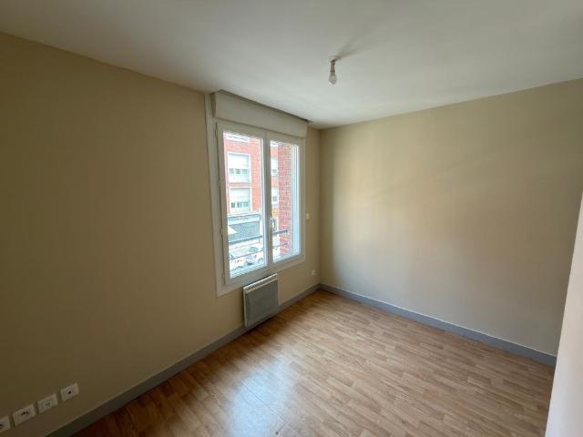 APPARTEMENT T2 EN PLEIN COEUR DU CENTRE VILLE