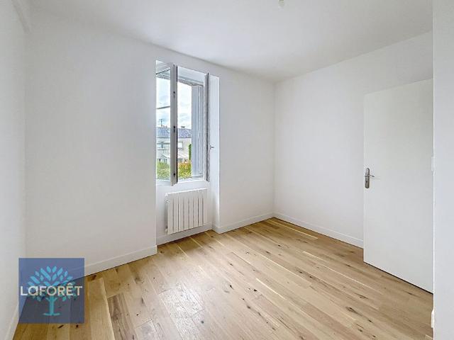 Appartement T2 FOUGERES à louer