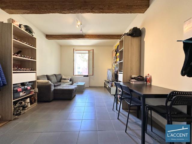 APPARTEMENT T2 + GARAGE COEUR DU VILLAGE