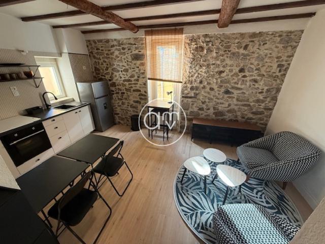 APPARTEMENT T2 HYERES VIELLE VILLE