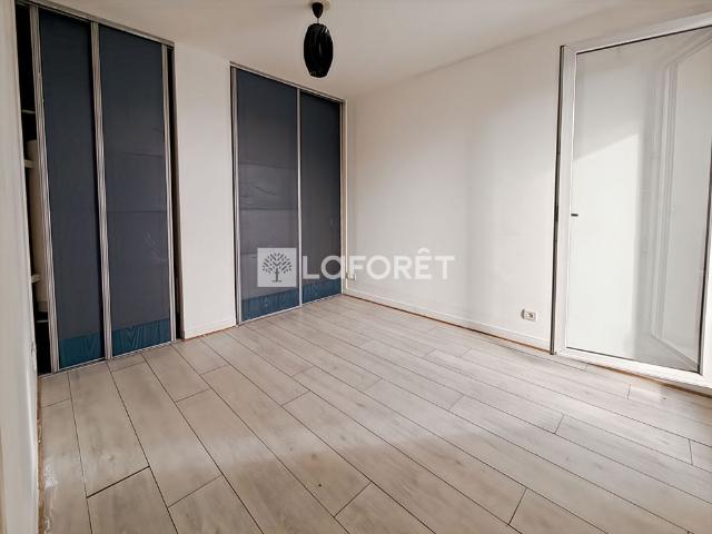 Appartement T2 LA CHAPELLE EN SERVAL à louer