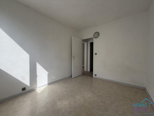 Appartement T2 lumineux avec cave et parking – Saint Jean le B