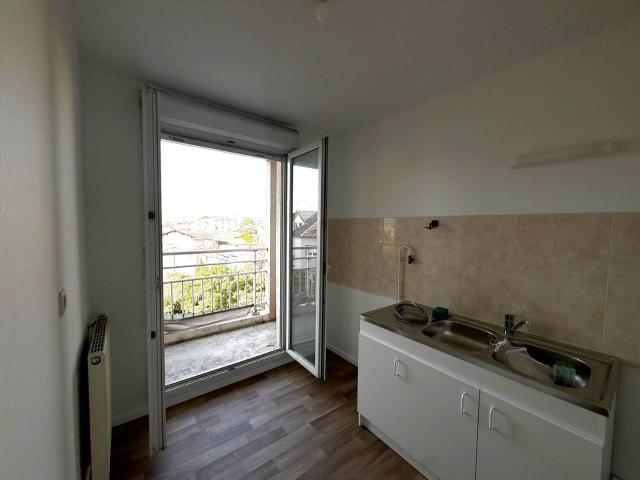 APPARTEMENT T2 LYON 3