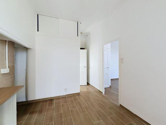 Appartement T2 MARSEILLE à louer