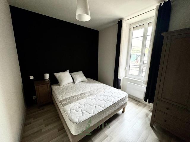 APPARTEMENT T2 MEUBLÉ