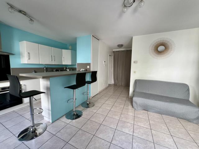 APPARTEMENT T2 MEUBLE 42.96m² RUE BURAIS VILLEURBANNE