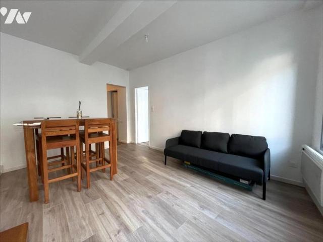 APPARTEMENT T2 MEUBLÉ