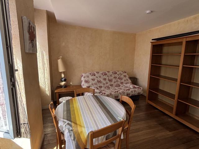 Appartement T2 meublé à CHATEAU CHINON