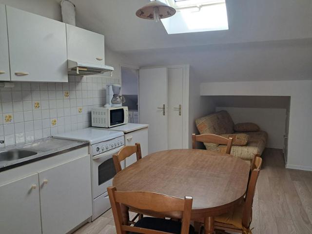 Appartement T2 meublé à louer à MEZIERES SUR COUESNON