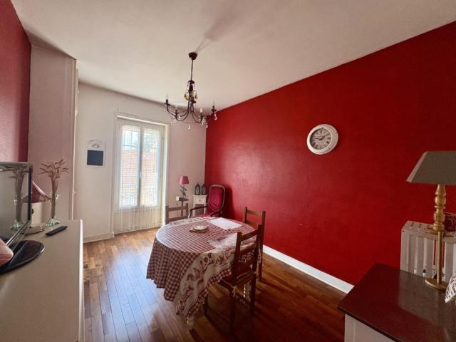 APPARTEMENT T2 MEUBLE A LOUER A ROANNE MULSANT