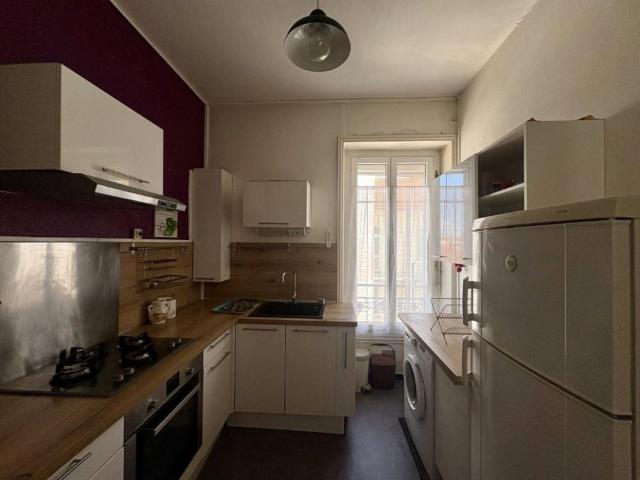 APPARTEMENT T2 MEUBLE A LOUER A ROANNE MULSANT