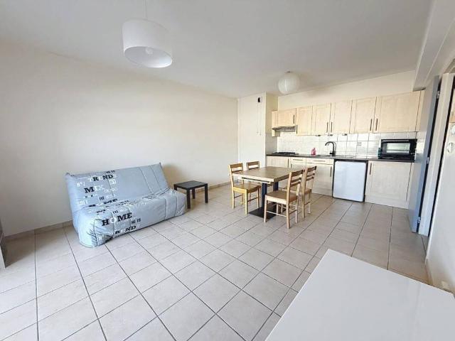 Appartement T2 meublé avec terrasse et parking
