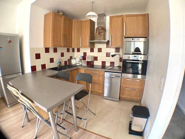 APPARTEMENT T2 MEUBLE GARDANNE CENTRE VILLE