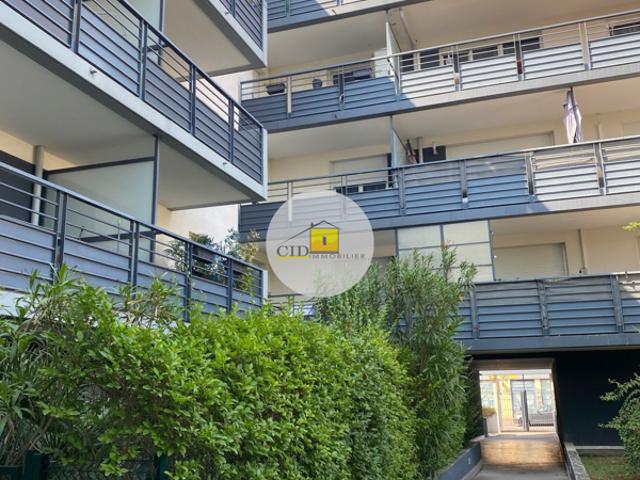 Appartement T2 meublé + Parking en sous sol