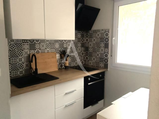 APPARTEMENT T2 MEUBLE PARKING PISCINE