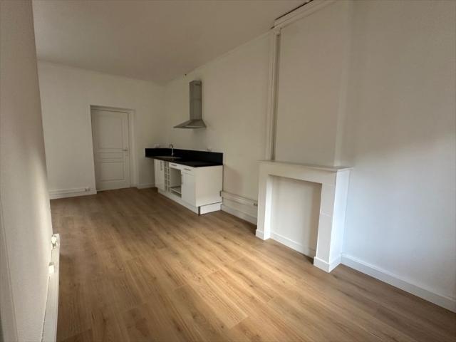 Appartement T2 moderne et fonctionnel de 40 m² avec séjour de 25 m² Roubaix