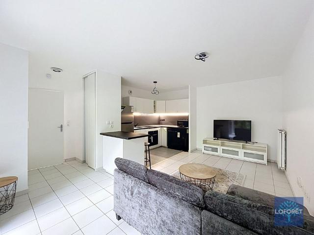 Appartement T2 MORANGIS à louer