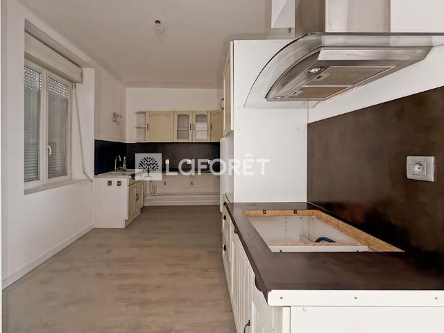 Appartement T2 MOUY à louer