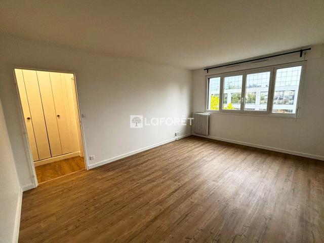 Appartement T2 NANTERRE à louer