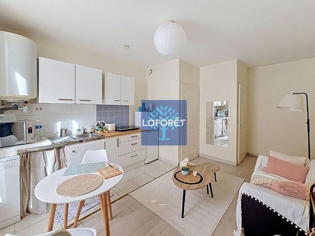 Appartement T2 OULLINS PIERRE BENITE à louer