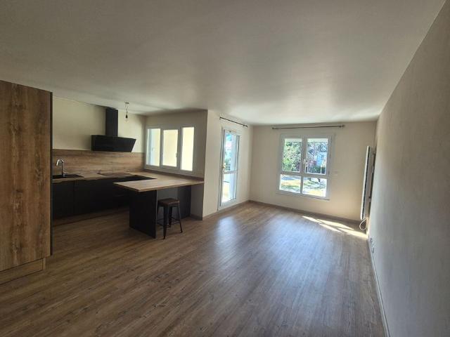 Appartement T2 PALAISEAU à louer