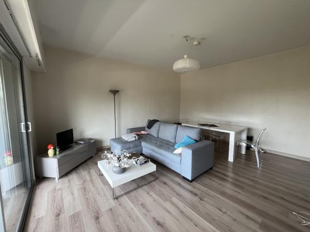 Appartement T2 plein Sud avec balcon et vue Pyrénées