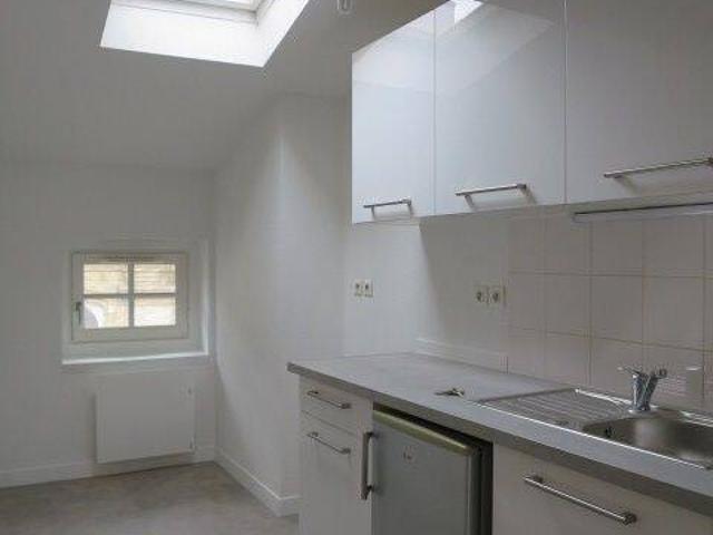 APPARTEMENT T2 PROXIMITE COURS VICTOR HUGO