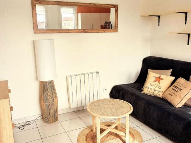 APPARTEMENT T2 PROCHE CENTRE VILLE