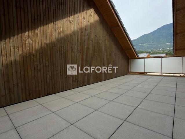 Appartement T2 près de GILLY SUR ISERE à louer