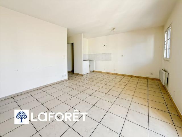 Appartement T2 près de SAINTE GENEVIEVE DES BOIS à louer
