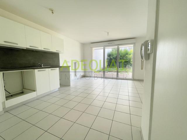 APPARTEMENT T2 RDJ