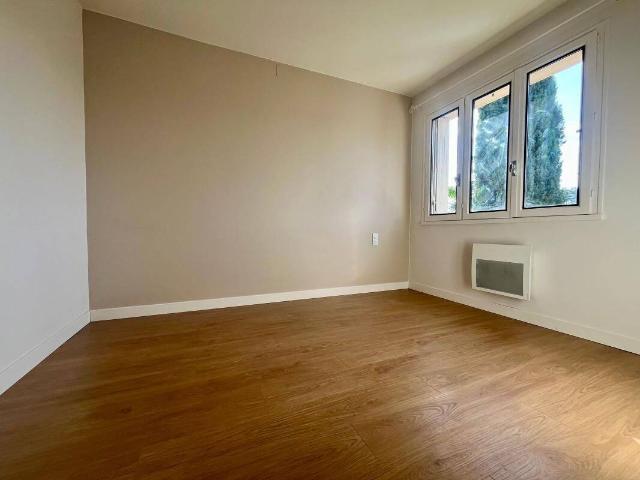 Appartement T2 rénové de 37 m² avec climatisation Caussade