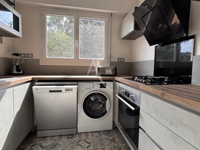 Appartement T2 rénové Entre Procé et Zola