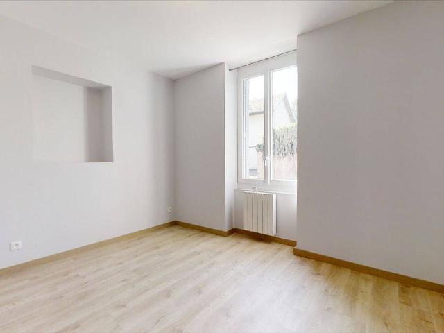 Appartement T2 Rénové Quartier des Vaites