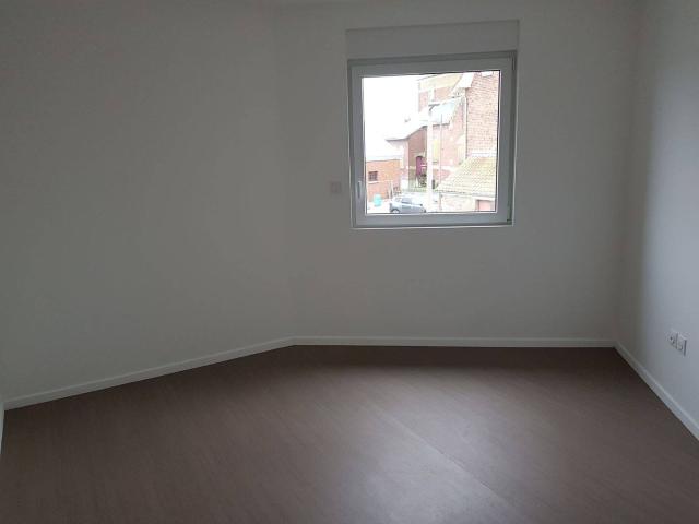 Appartement T2 récent 51 m² avec parking – Auchy les Mines