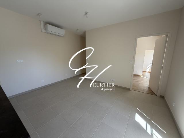 VOREPPE APPARTEMENT T2 REFAIT A NEUF